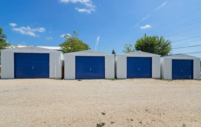 secured units in McHenry, IL 60050